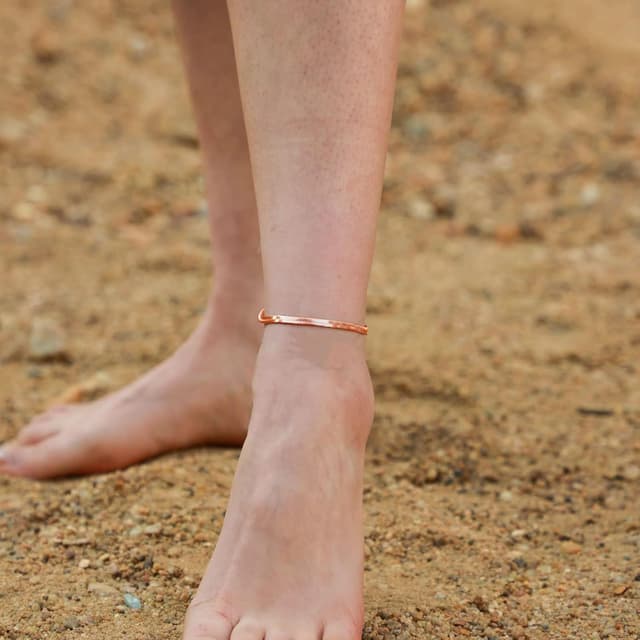 Detalle de Loutade Silber Fußkettchen für Damen (21 + 5 cm), verstellbar für Fußgelenk & Strand