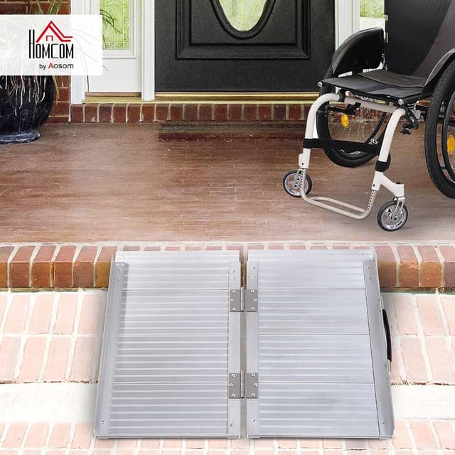Detalle 2 de HOMCOM Rampe d’accès pliable en aluminium pour fauteuil roulant, 61 x 74 cm, charge max. 270 kg