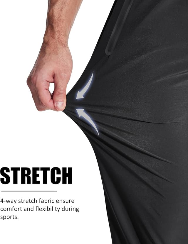 Detalle de MAGCOMSEN Men’s lightweight tracksuit bottoms with zip pockets for walking & hiking