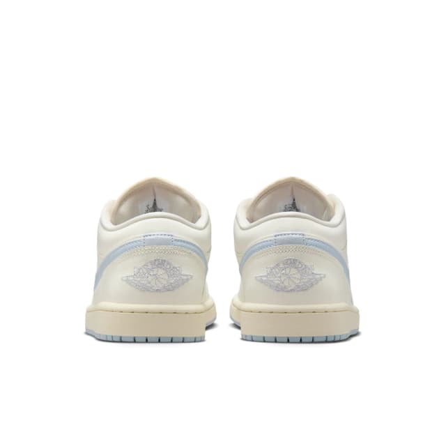 Detalle 2 de Nike WMNS AIR JORDAN 1 LOW zapatillas casual mujer