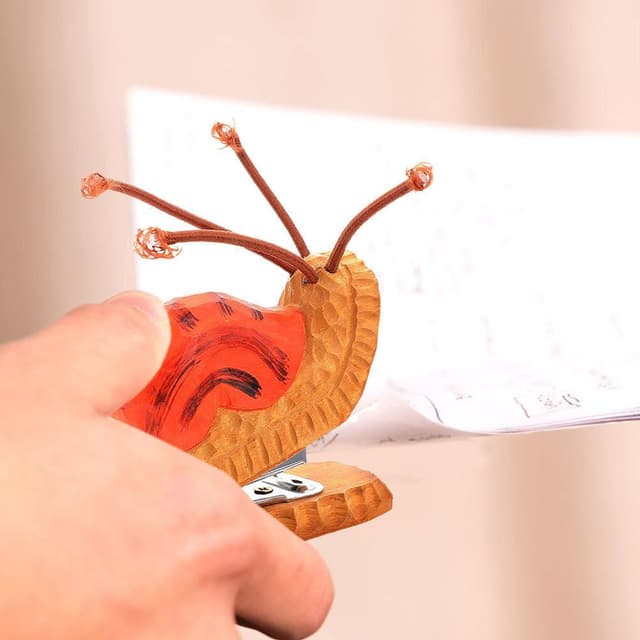 Detalle 2 de DIYEAH Mini Schneckenhefter aus Holz 3,54