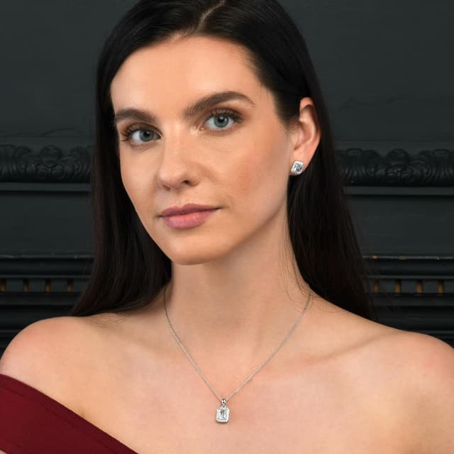 Detalle 2 de Boucles d’oreilles Diamond Treats en argent sterling 925 rectangulaires, taille émeraude