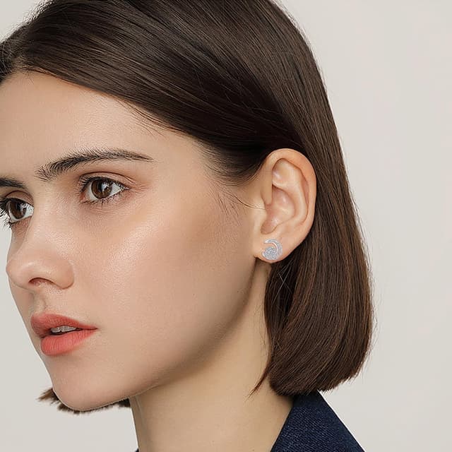 Detalle de Boucles d’oreilles Arrebol en argent sterling 925 avec zirconium (lune celtique), 12 x 13 mm