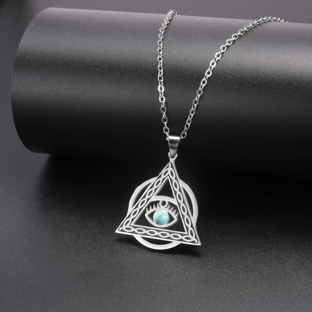 Detalle de VASSAGO Evil Eye Halskette mit dreieckigem Anhänger aus Edelstahl – Schutzsymbol für Damen & Herren