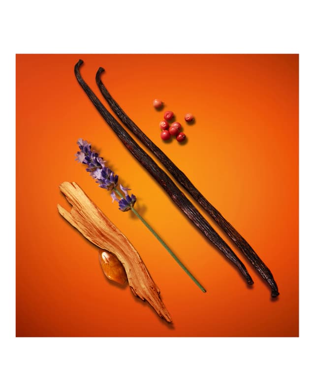 Detalle 1 de Giorgio Armani Intensely Emporio Estuche regalo