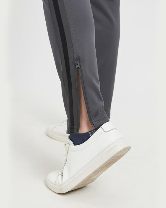 Detalle 2 de Zylioo Tall Mens Track Pants with Side Stripe extra-long joggers and zip pockets