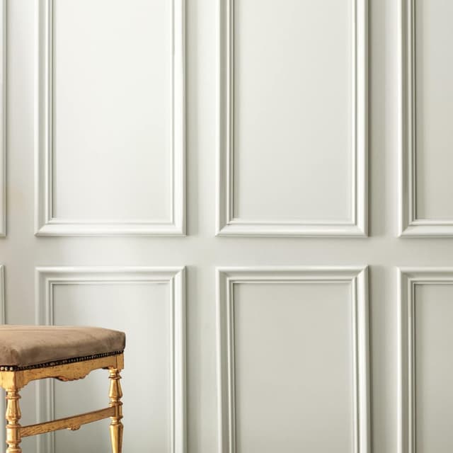 Thumbnail 2 de TriMold Peel and Stick Chair Rail 3m 📐