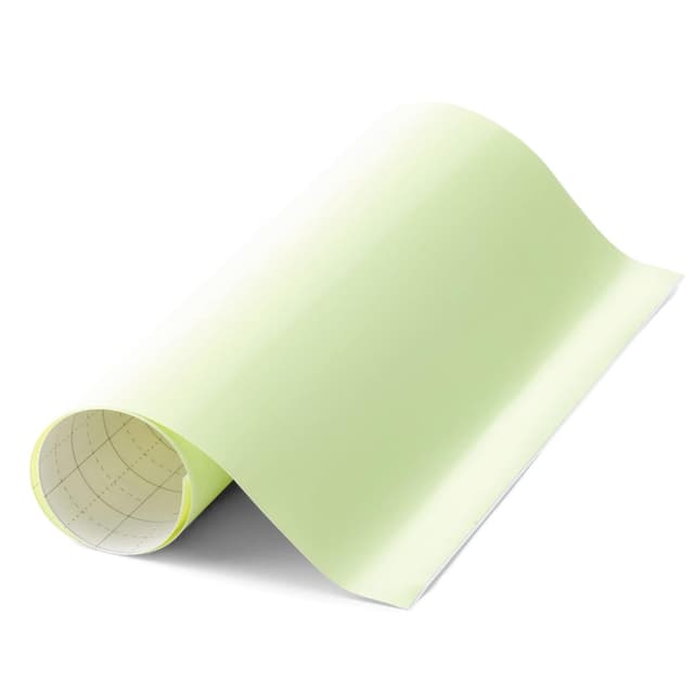 Detalle 2 de Cricut Vinilo Brillante en la Oscuridad 🌟 61 cm, Rollo Autoadhesivo