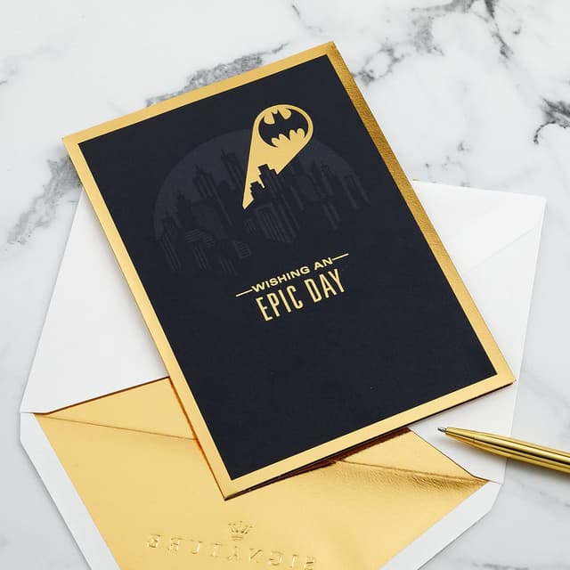 Thumbnail 1 de Hallmark Signature Paper Wonder Batman 🦇 Tarjeta de cumpleaños emergente