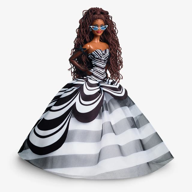 Detalle de Barbie Barbie Signature 65 Aniversario muñeca morena 65 aniversario