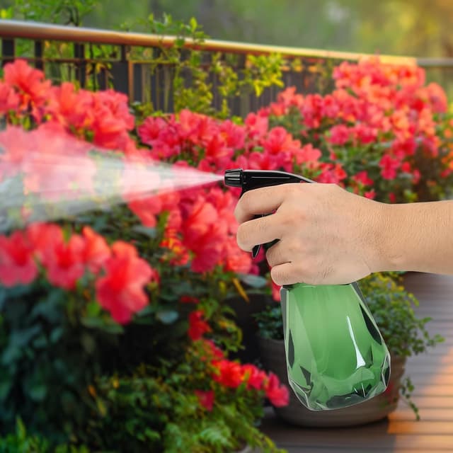 Detalle de AIOUHMYM 2 x 500 ml water spray bottles for plants (mist & jet modes)