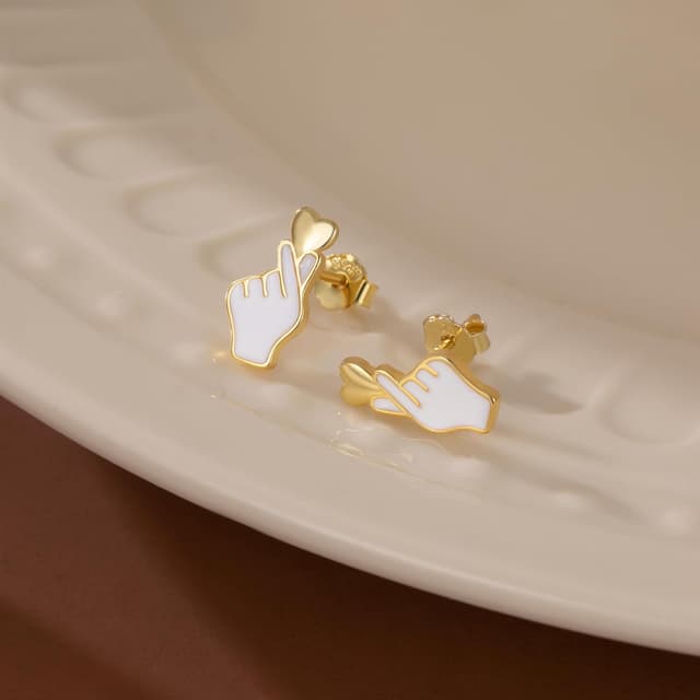 Thumbnail 3 de SLUYNZ Love Heart Stud Earrings 0.7 g