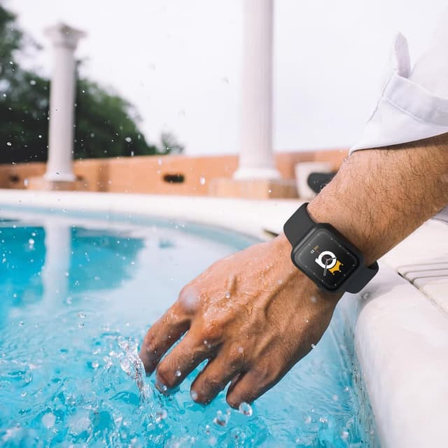 Detalle 2 de Apple Watch 44mm waterproof screen protector