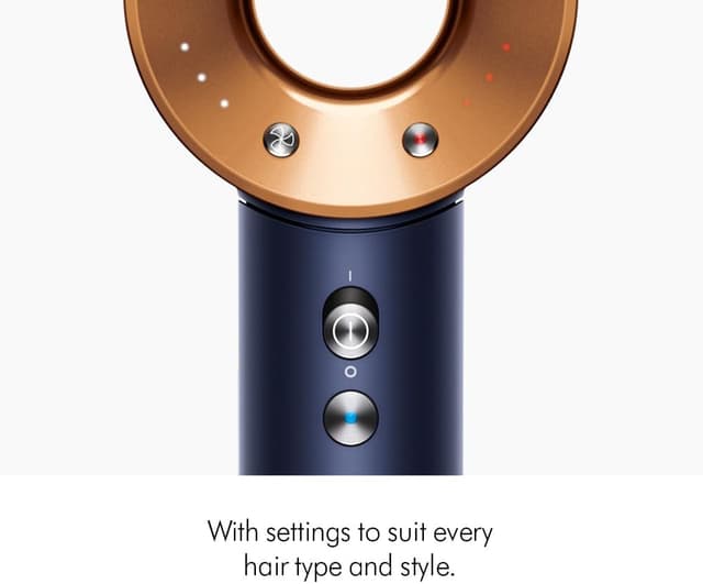 Detalle de Dyson Supersonic™ Hair Dryer for protecting natural shine