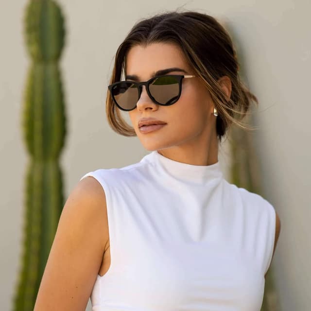 Detalle 2 de WearMe Pro Round Polarized Sunglasses for Women (UV400) — Vintage Retro Style