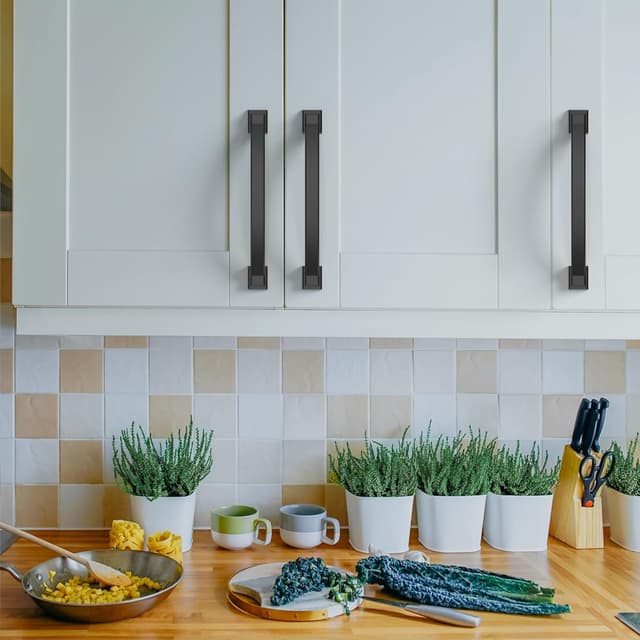 Detalle de Amerdeco set da 10 maniglie nere per mobili da cucina, interasse fori 128 mm