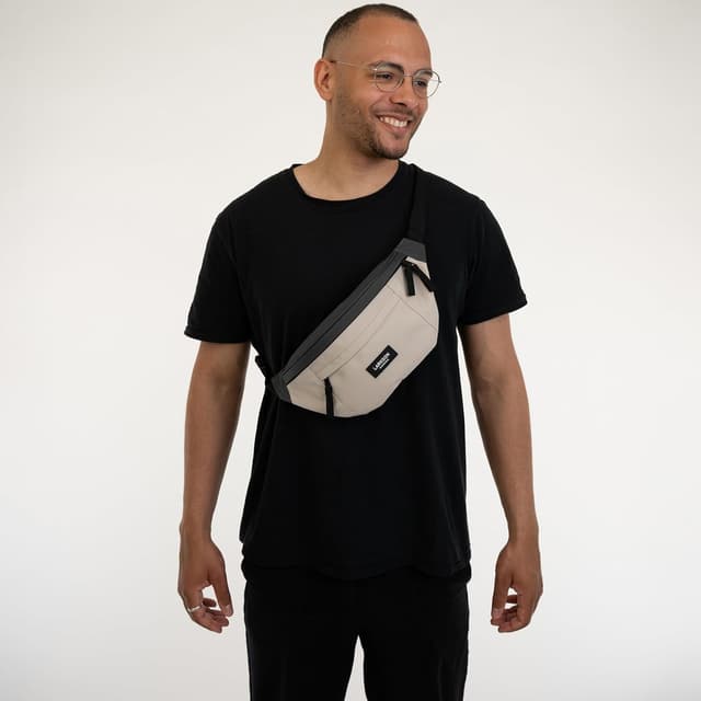 Detalle 2 de Marsupio Larkson Beige Ole, 4 litri