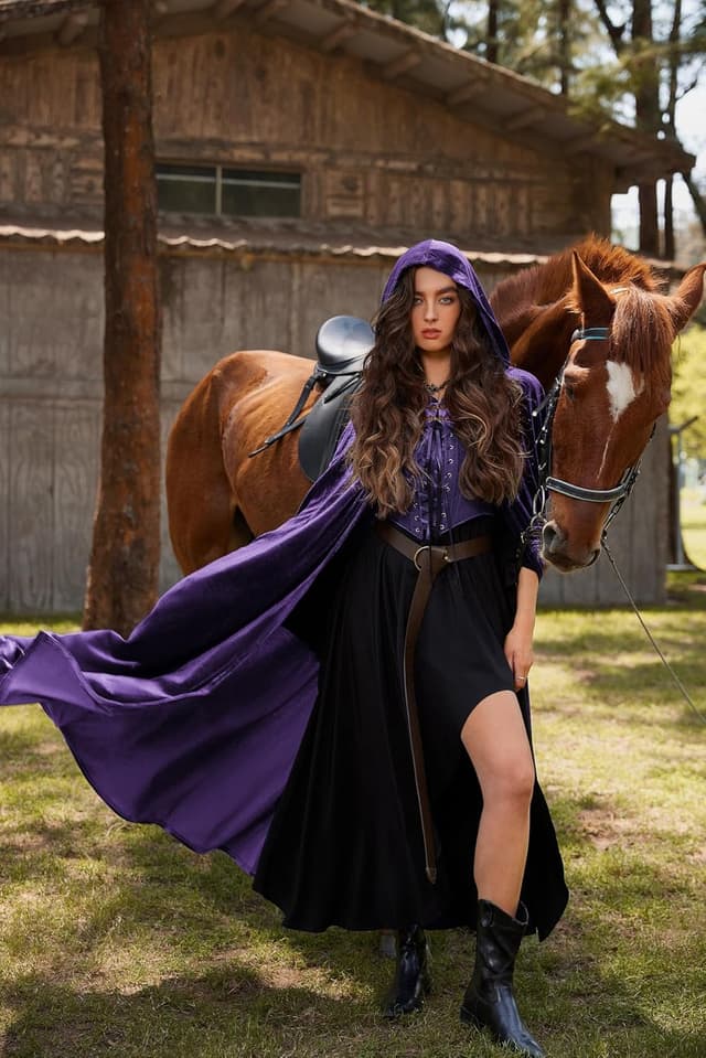 Thumbnail 5 de SCARLET DARKNESS Cape Renaissance maxi en velours