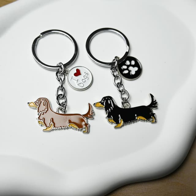 Detalle de Cute BT Bear Dog metal key-ring keychain with DO ID tag detail