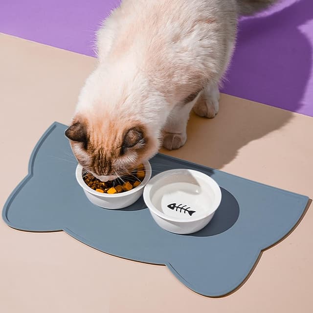 Detalle de Silicone Cat Food Mat (Stone Blue) — non-slip, waterproof feeding tray