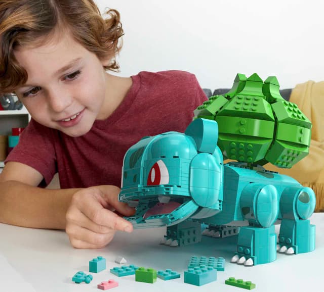 Detalle 2 de Mega Construx Bulbasaur gigante — bloques de construcción Pokémon