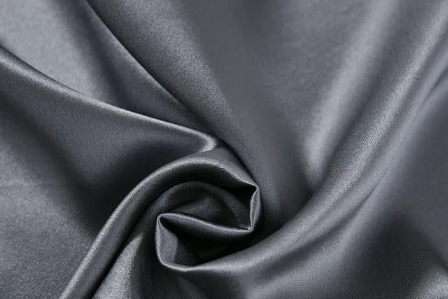 Detalle 2 de townssilk - Funda de Almohada de Seda Morera 🌙 60x60cm