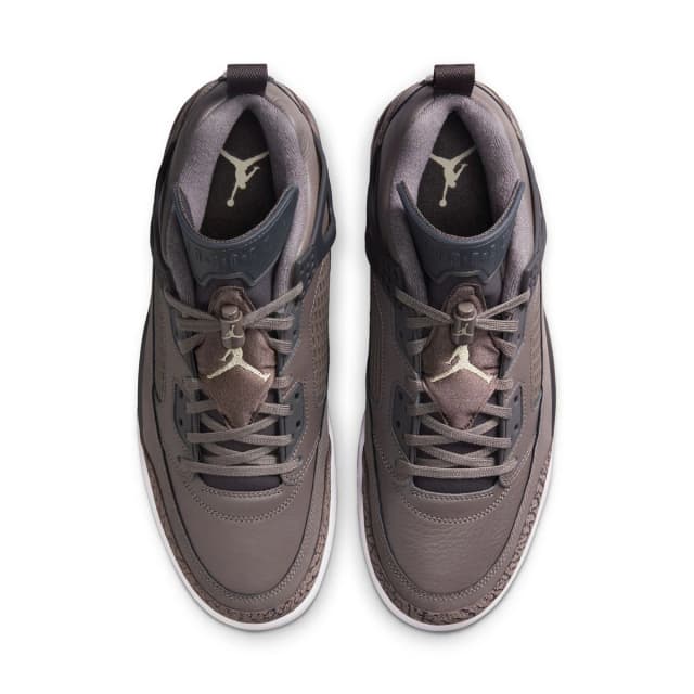 Detalle de Jordan Spizike Low zapatillas baloncesto