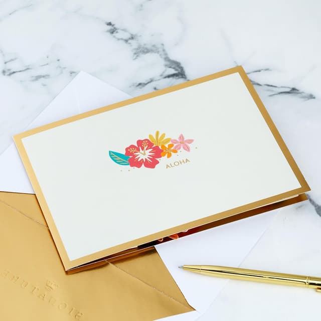 Thumbnail 6 de Hallmark Disney Lilo & Stitch carte pop-up 3D avec fleurs hawaïennes dorées, pour toutes les occasions