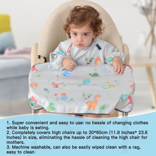 Detalle de PewinGo weaning bib with sleeves