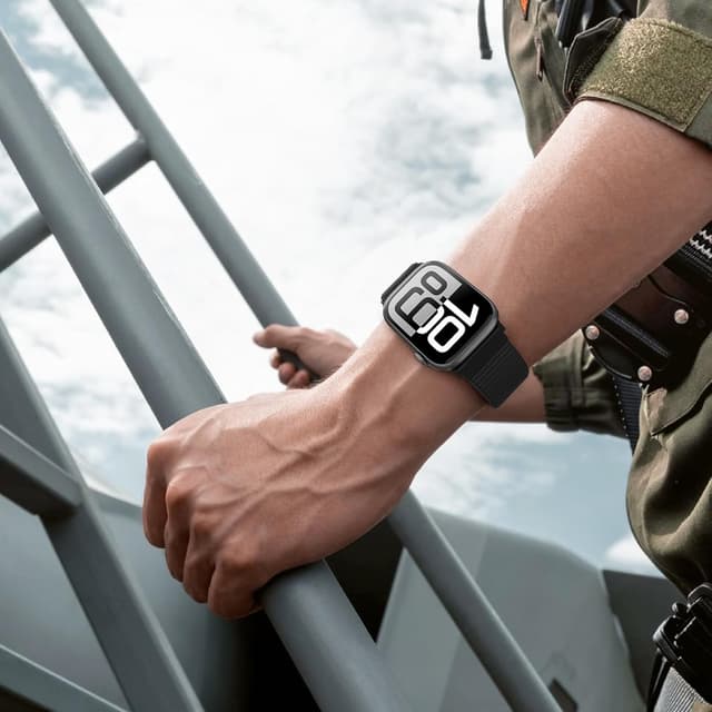 Detalle 1 de DigiHero Nylon Sport Loop strap for Apple Watch (Black) — compatible 46/44/45/49mm