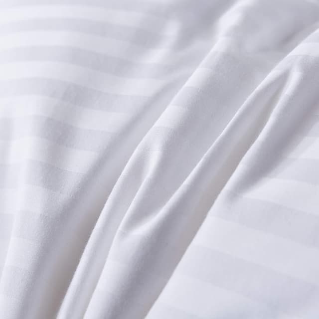 Detalle de SUFUEE Luxury Goose Feather & Down Pillow Pair with 100% Cotton Cover (Standard)