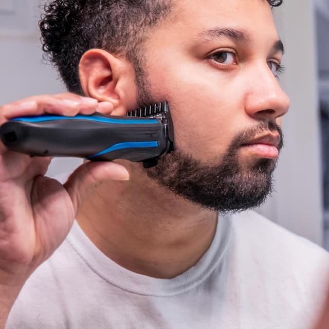 Detalle de WAHL Self Clip 360 Kit 🧔 Cortapelos inalámbrico con 10 peines