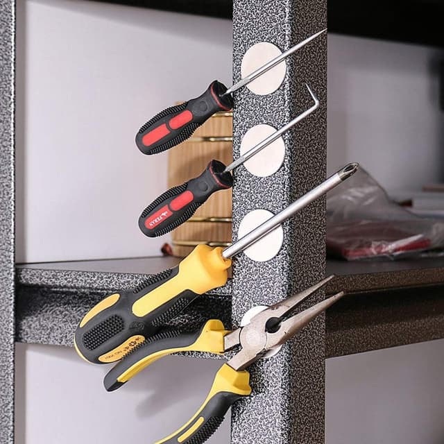 Detalle 1 de Neodym-Scheibenmagnete „Stark“ – 6 Stück (30 x 3 mm) mit doppelseitigem Klebstoff, Ziehkraft bis 8 kg