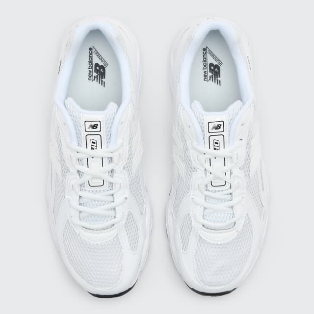 Detalle de New Balance 740 unisex casual: zapatilla retro con amortiguación ABZORB