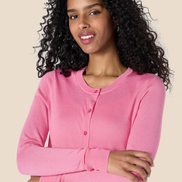 Detalle de Amazon Essentials Damen leichte Rundhals-Strickjacke mit Knopfverschluss (auch in Übergröße)