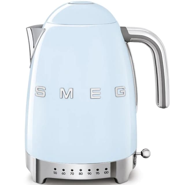 Detalle de Smeg KLF04PBEU hervidor 1,7 L 2400 W 🔌