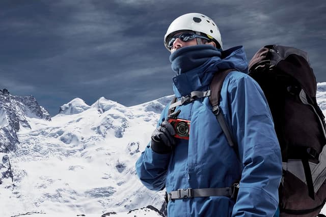 Thumbnail 5 de OM SYSTEM Cámara Tough TG-7 📷 Resistente, 4K, Macro y Zoom 4X