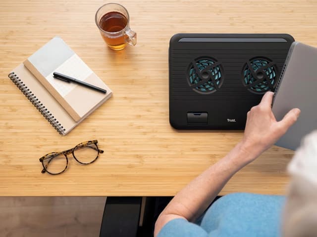 Thumbnail 4 de Trust Cyclone Base de Refrigeración para Portátil 16" 🌀