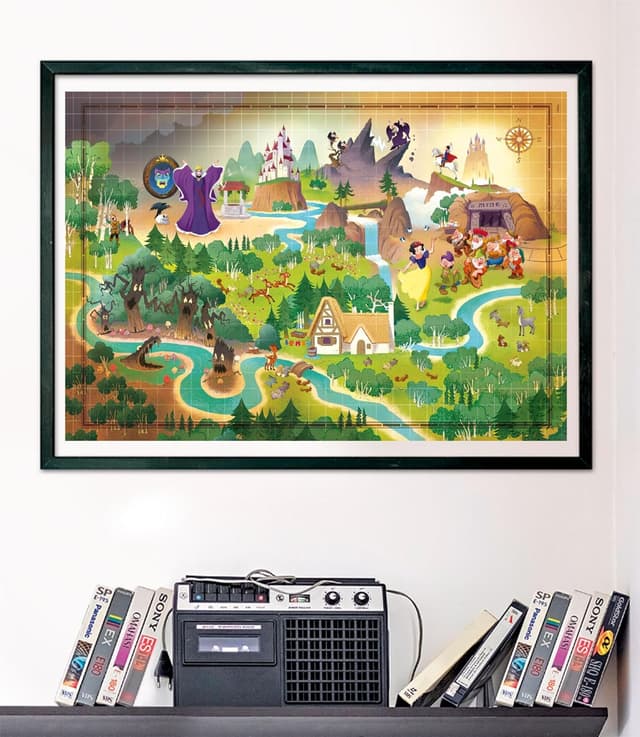 Detalle de Clementoni Disney Story Maps Biancaneve 1000 pezzi (39814) puzzle adulti con poster, 70 x 50 cm