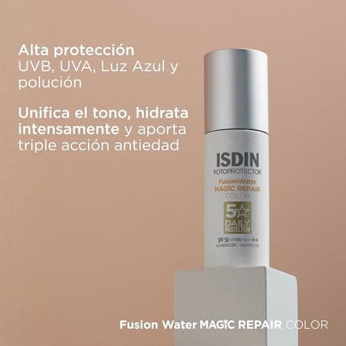 Detalle 2 de ISDIN Foto Protector Magic Repair Fusion Water Color SPF 50 (50 ml) con color y triple acción anti-fotoenvejecimiento