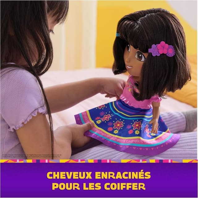 Detalle 2 de Dora – Poupée Danse avec Moi, figurine interactive de 30 cm avec 5 accessoires et 6 chansons