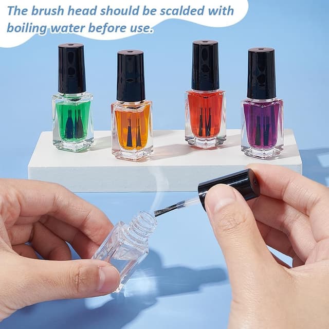 Detalle de BENECREAT 24-pack 5ml empty nail polish bottles with brushes and funnel hoppers