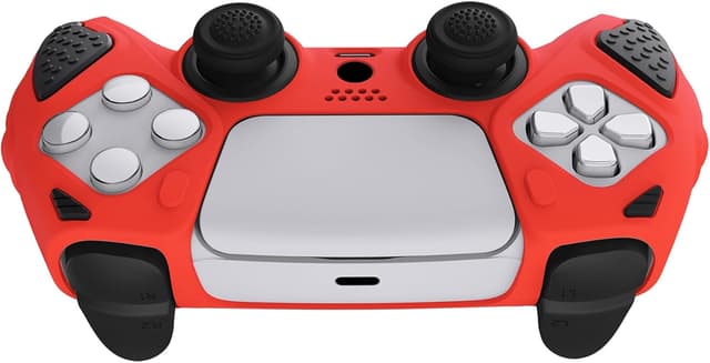 Detalle de PlayVital Knight Edition Passion Red & Black two-tone silicone cover skin for PS5 controller