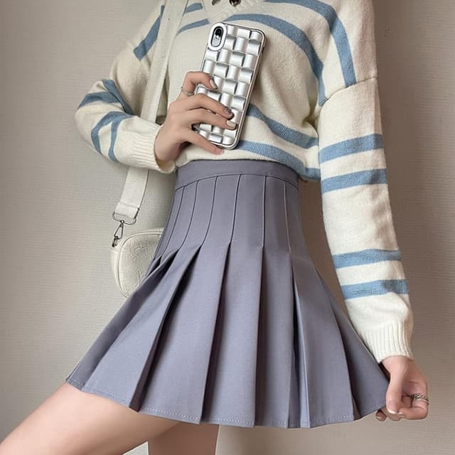 Thumbnail 2 de DRESHOW Basic Solid Stretchy Flared Mini Skirt