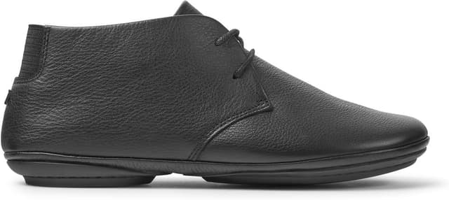 Detalle de Camper Girl’s Right Nina-k400221 ankle boot in black leather