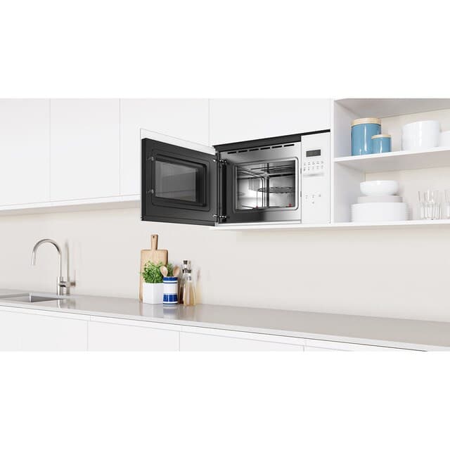 Detalle 2 de Balay 3CG5172 Microondas integrable Serie Cristal 20 litros y grill