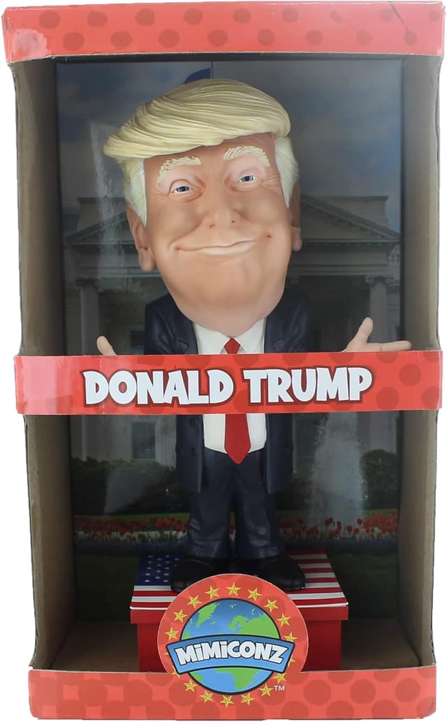 Detalle 2 de Mimiconz figurine dei leader mondiali: Donald Trump, 20 cm, hand painted