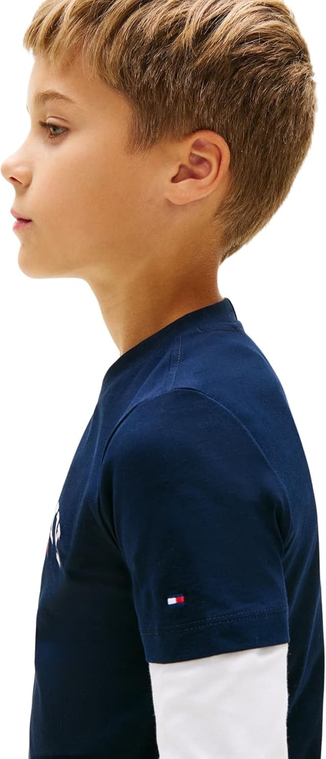Detalle de Tommy Hilfiger Monogram Graphic T-Shirt KB0KB10263 per bambini e ragazzi (confezione da 1)