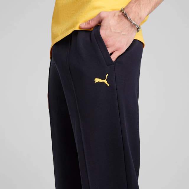 Detalle 2 de Puma ROAD TO UNITY: pantalón corto de hombre tipo sweatpants