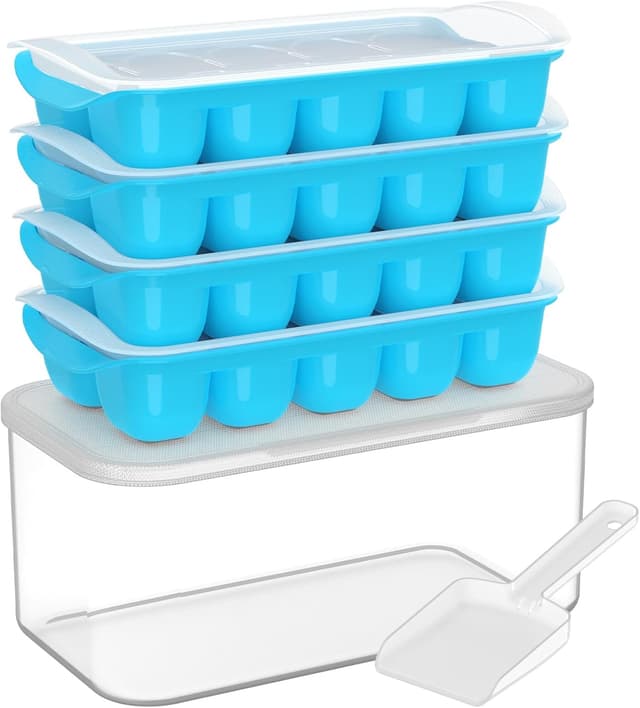 Detalle de DOQAUS Ice Cube Tray 4-Pack for Kitchen